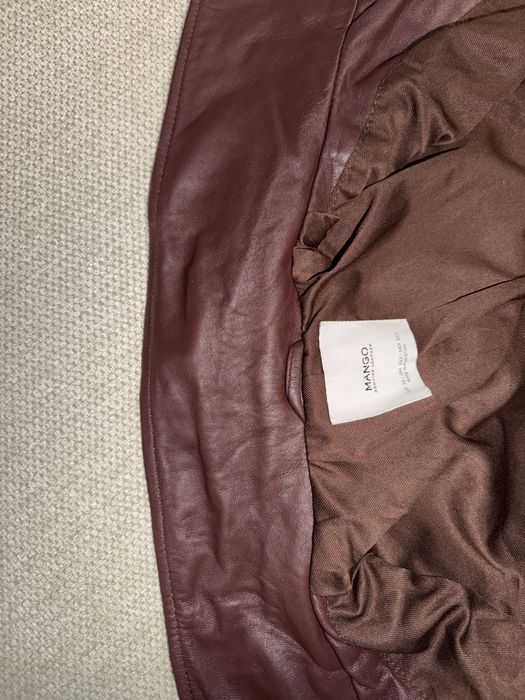 Яке от ЕСТЕСТВЕНА кожа на Mango