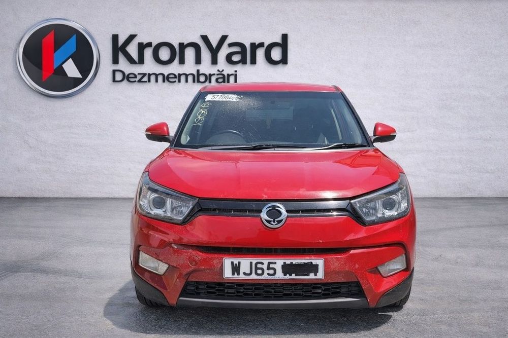 Usa Dreapta Fata SsangYong Tivoli 2015 - 2019 SUV 4 Usi Flaming Red Pear RAM (1290)