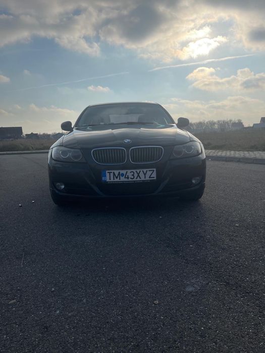 Vand BMW Seria 3 E90 – Automat, Piele, Navi, Bi-Xenon