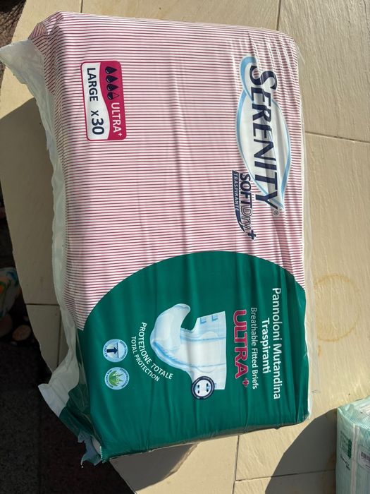 Pampersi de adulti  de calitate foarte buna  în bax contine 30× pampersi