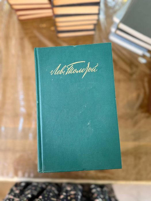 Продаю книги разные в хорошем состоянии