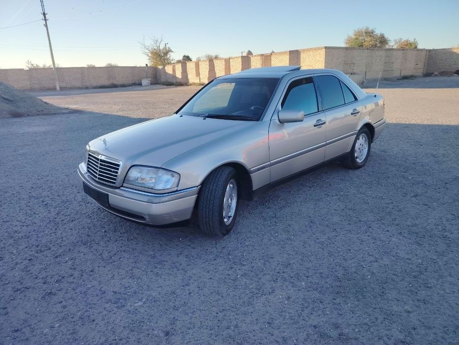 Продается Мерседес бенз