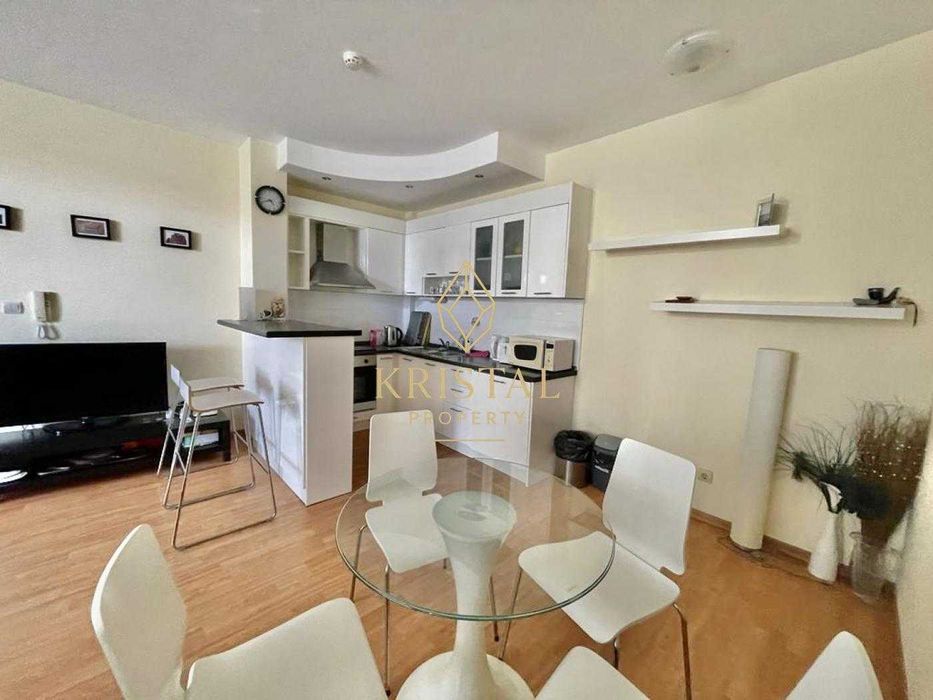 Продава се Двустаен апартамент в Свети Влас - 79 кв.м за 1482 €/кв.м - Снимка #4