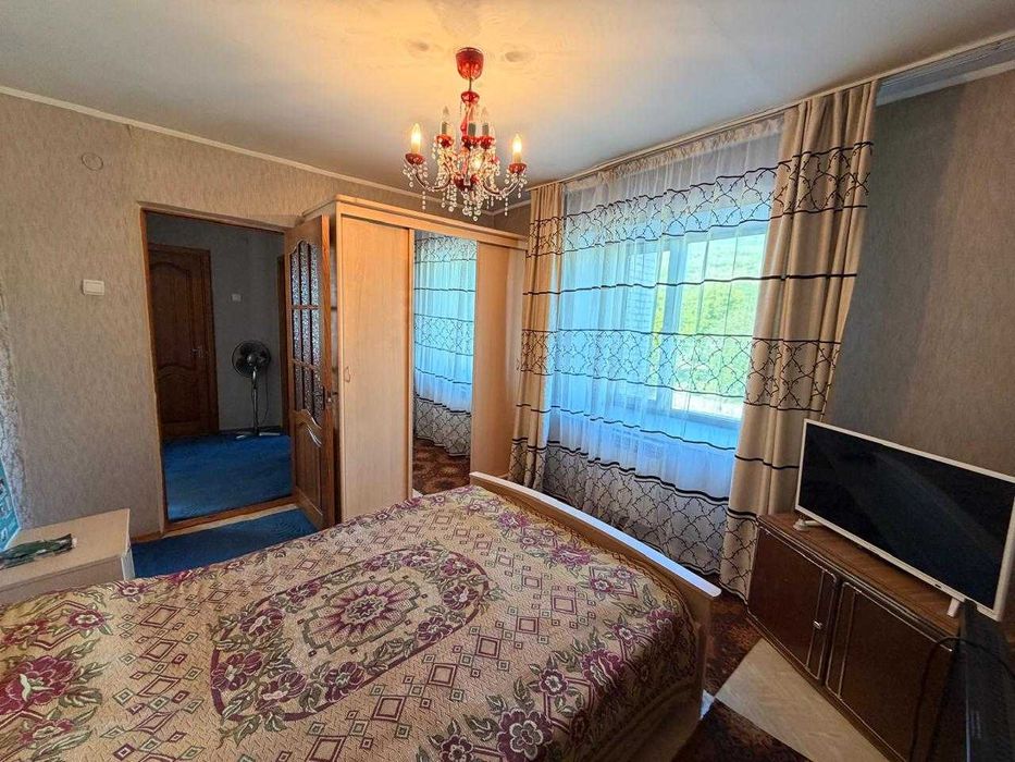 В продаже дом Малахитовая 8