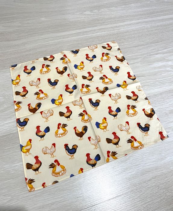 Esarfa bandana cu imprimeu cocosi din bumbac