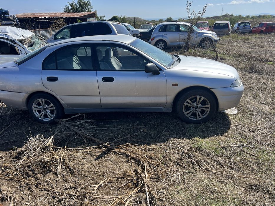 Mitsubishi Carisma 90 кс 1.6 бензин на части