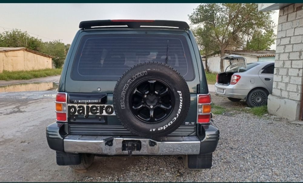 Продам легендарный внедорожник PAJERO2