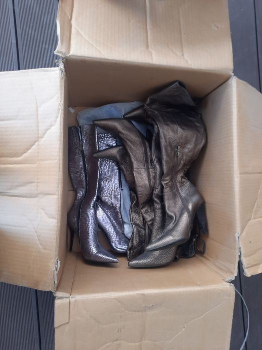 Женские сапоги. Распродаже