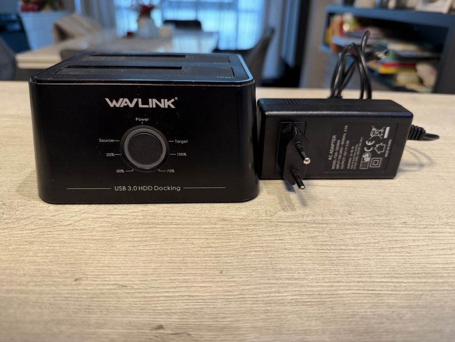 Перфектна докинг станция Wavlink за HDD/SSD – с опция за клониране