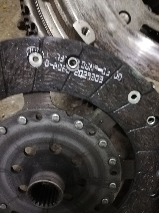 На части дачия дъстър 1.2 турбо 125коня 6скорости