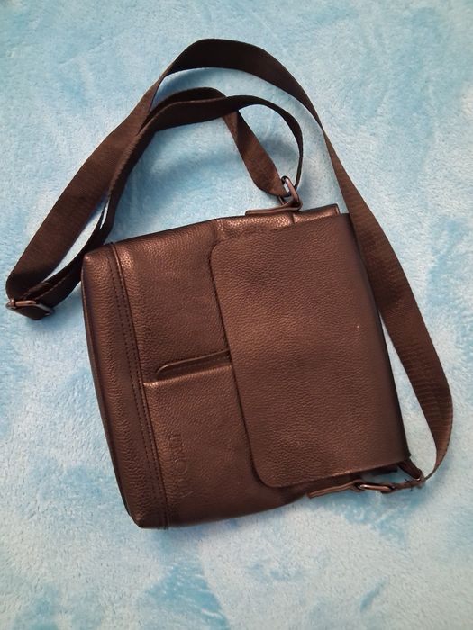 Vand geanta barbateasca, piele