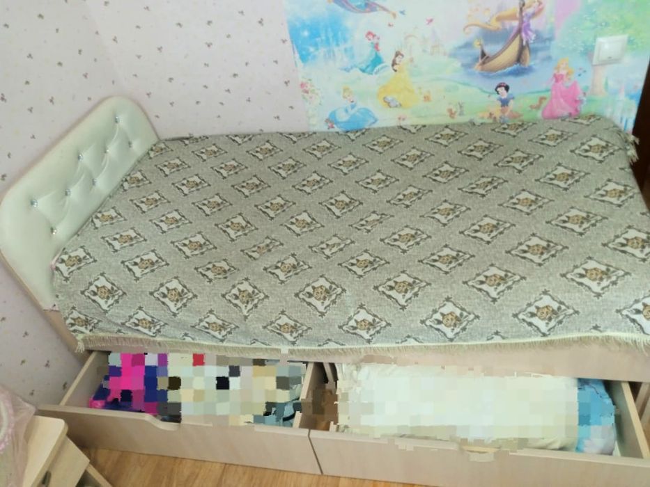 Кровать односпальная