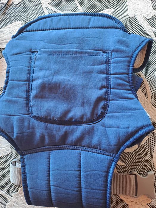 Кенгуру за бебе цвят син.