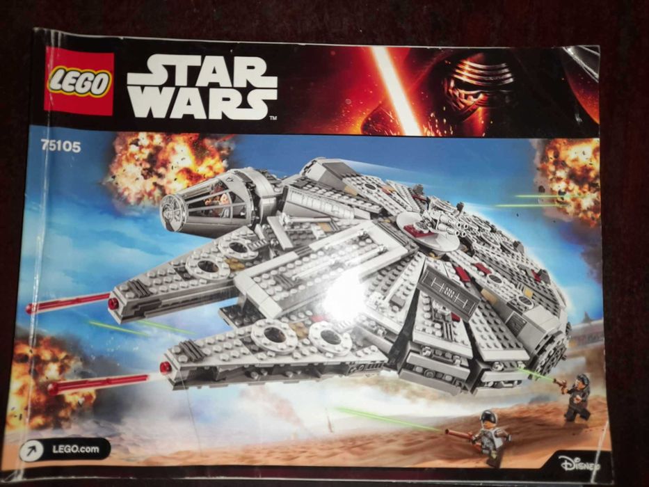 LEGO Star Wars 75105 Millennium Falcon