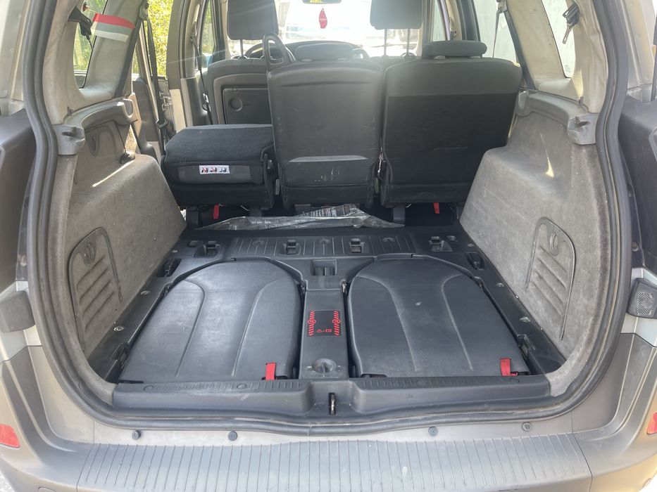 Ranault Megane Scenic II 1.9dCi 6+1