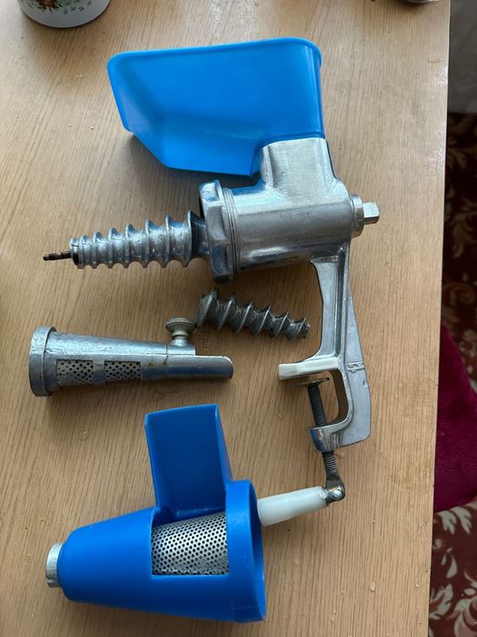 Бидоны хозяйственные 7литров 6500