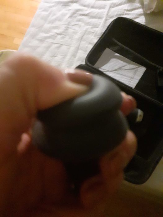 Нов масажор с пет приставки,  със зареждаща се батерия на ток