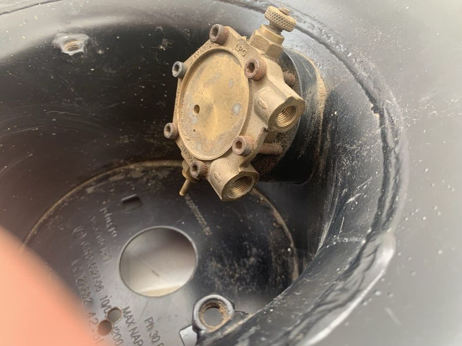 Продам Баллон ГБО под запаску