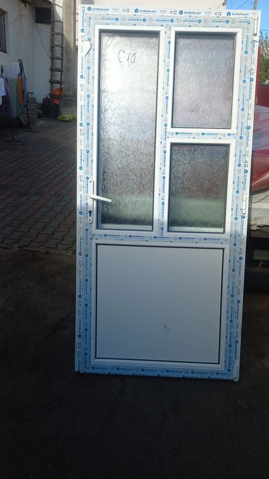 Uși și geamuri termopan