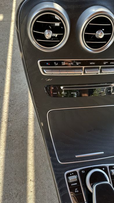 Consola centrala Mercedes C w205 completa