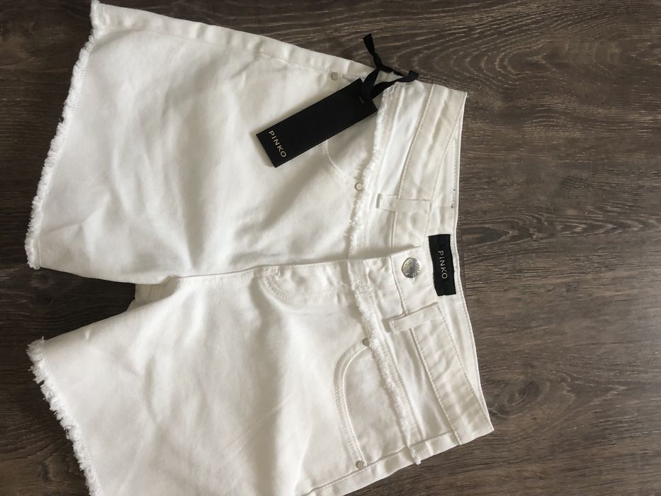 Къси панталони Pinko