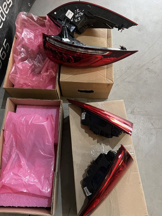 Set stopuri Mercedes Gle W167 A1679060907 A1679060607