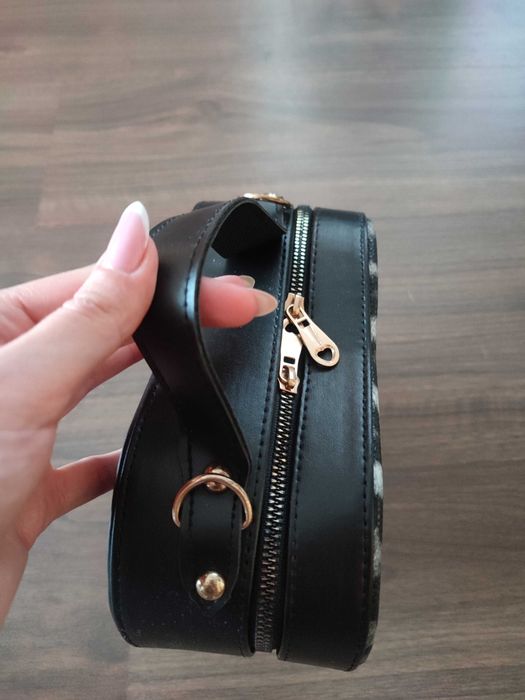 Чанта малка черна