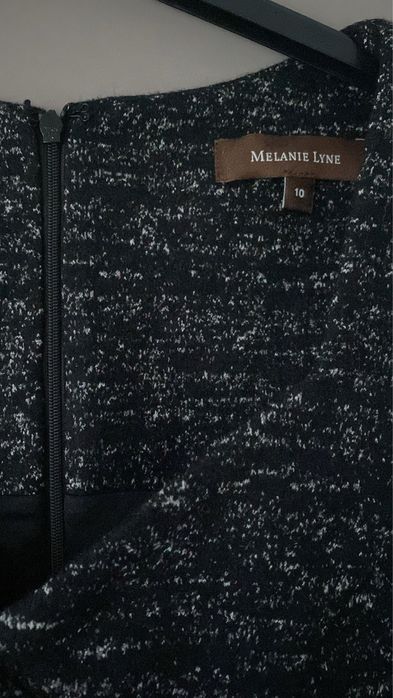 Rochie Melanie Lyne in stare excelenta