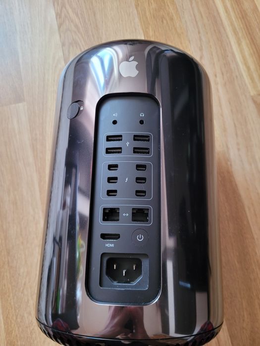 Mac Pro 2013 "Trash Can"