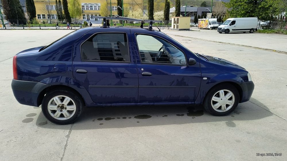 Dacia Logan. 2008...