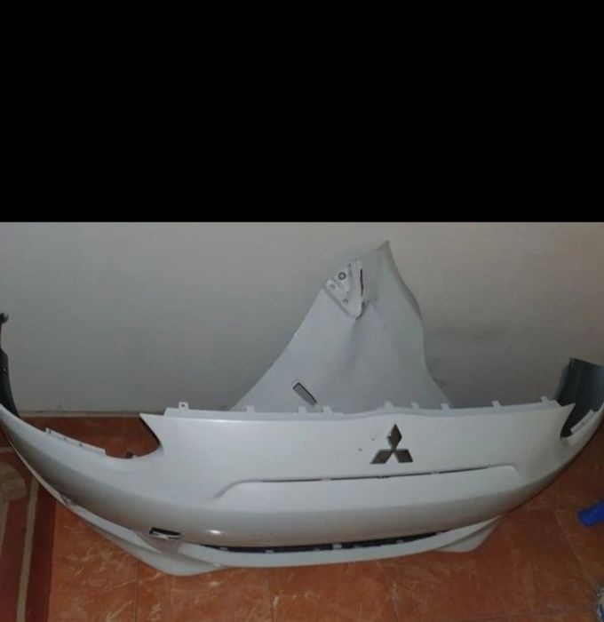 Bara fata, aripa dreapta, stop spate dreapta mitsubishi space star mir