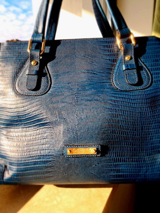 Poseta Musette nouă  / Cristhelen B /  100% piele