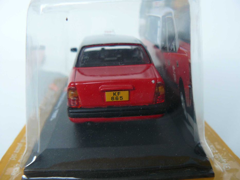 Macheta Auto De Colectie TOYOTA CROWN Taxi Scara 1:43,Noua Amercom