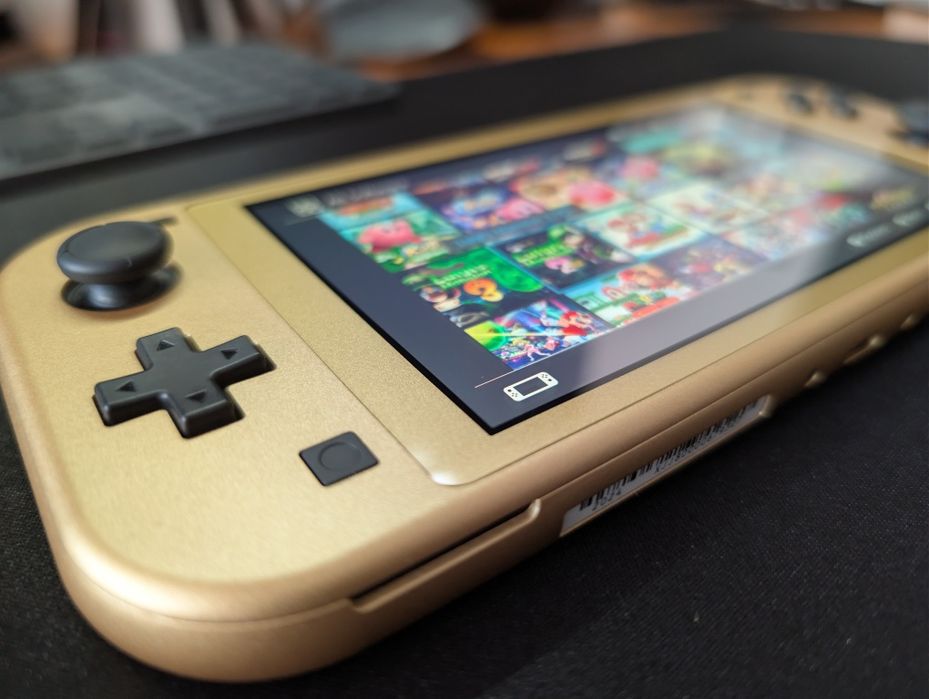 Nintendo Switch Lite Zelda Edition 10/10 MODAT + microSD 512GB + Husa