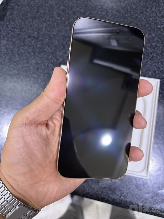 iphone 16 pro max pamit 256g holati yahwi karopka bor oqip tel qlila