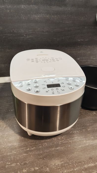 Мултикукър Philips All in one