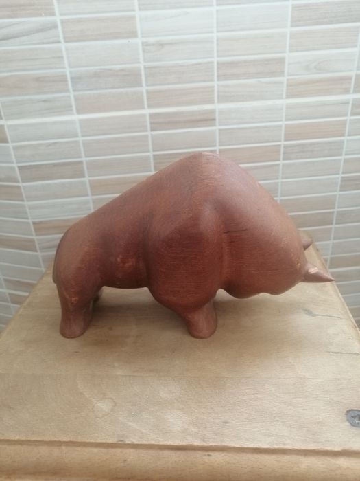 Sculptura Lemn - Taur