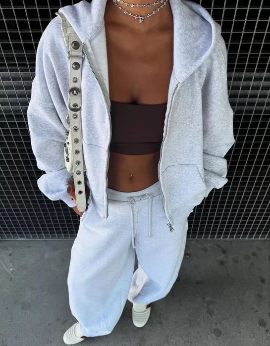 Спортен комплект Bershka!