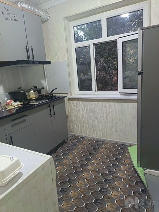 srochno arenda oila va qizlarga Farhod bozor oldida