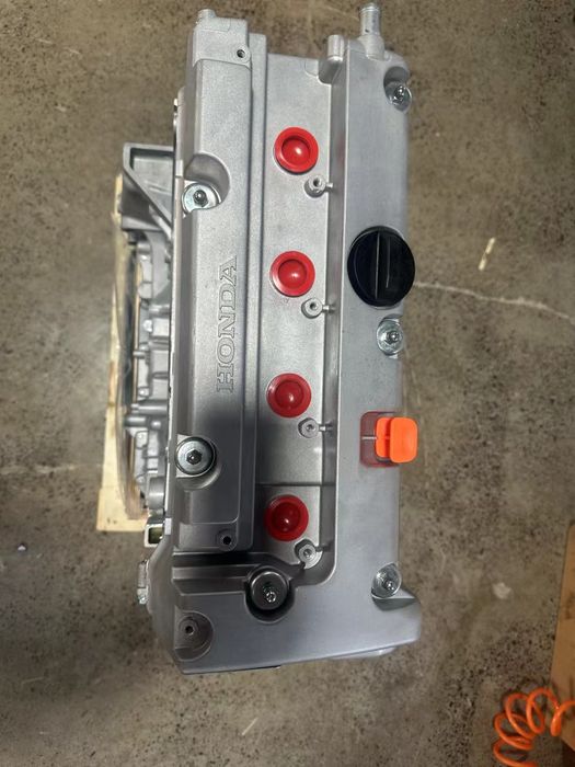 Новый  двигатель