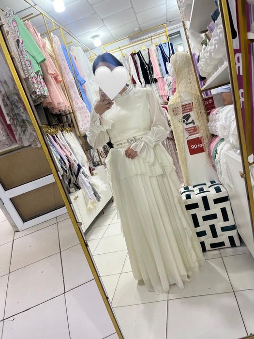 платье нарядный с корсетом