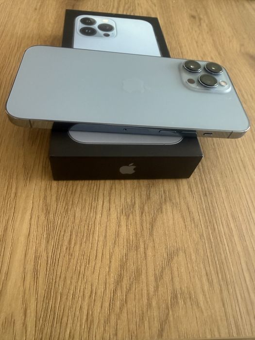 iPhone 13 Pro  Max  128GB -Като нов  84%
