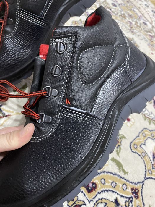 Демисезонные ботинки