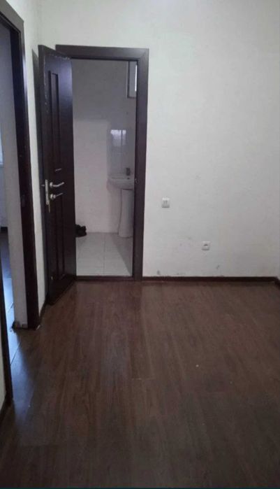 3 xonali, o'zim yashab turgan uy