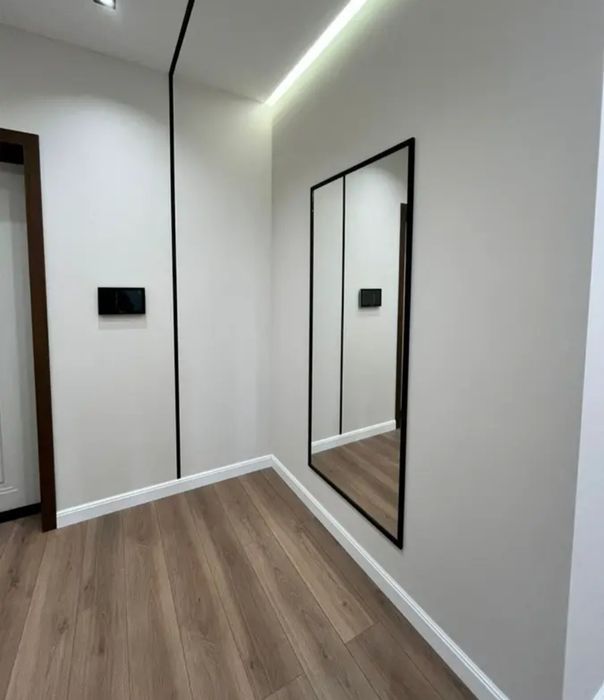 Oybek metro Gabusda 3 xonali kvartira ijaraga beriladi.i.