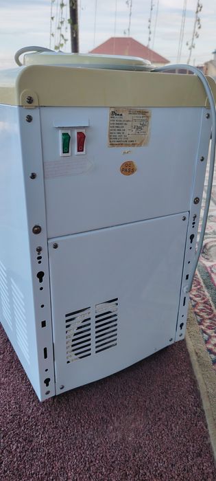 Диспенсор воды 10000