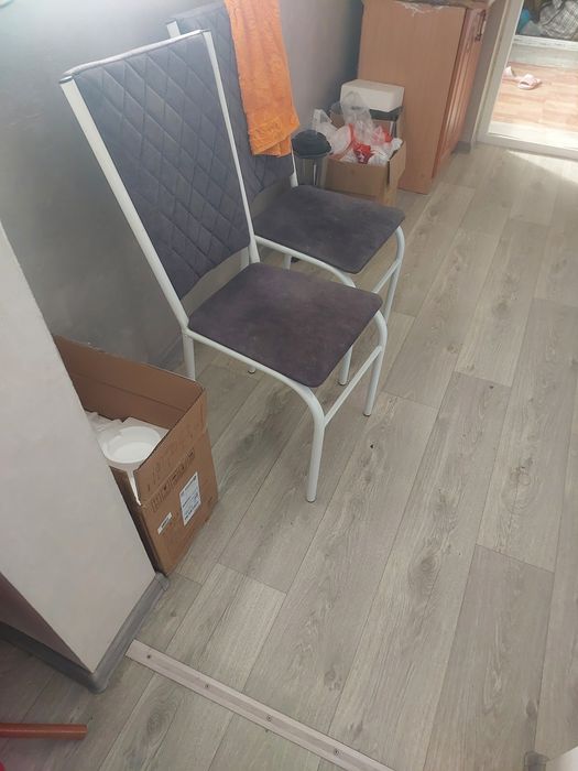 Продам стол со стульями