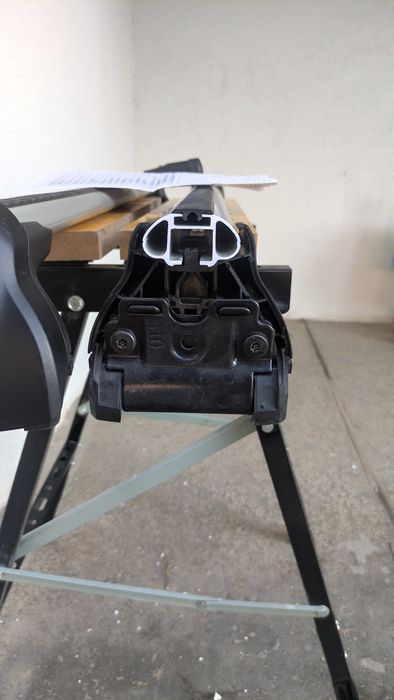 Ford Focus Багажник за покрив (напречни греди, рейлинг, релси)