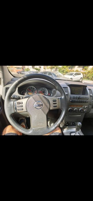 Vând Nissan Pathfinder an 2007