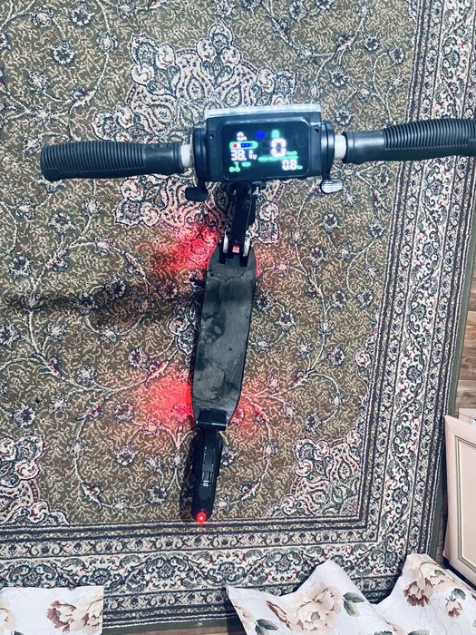 Электро самокат (куго)